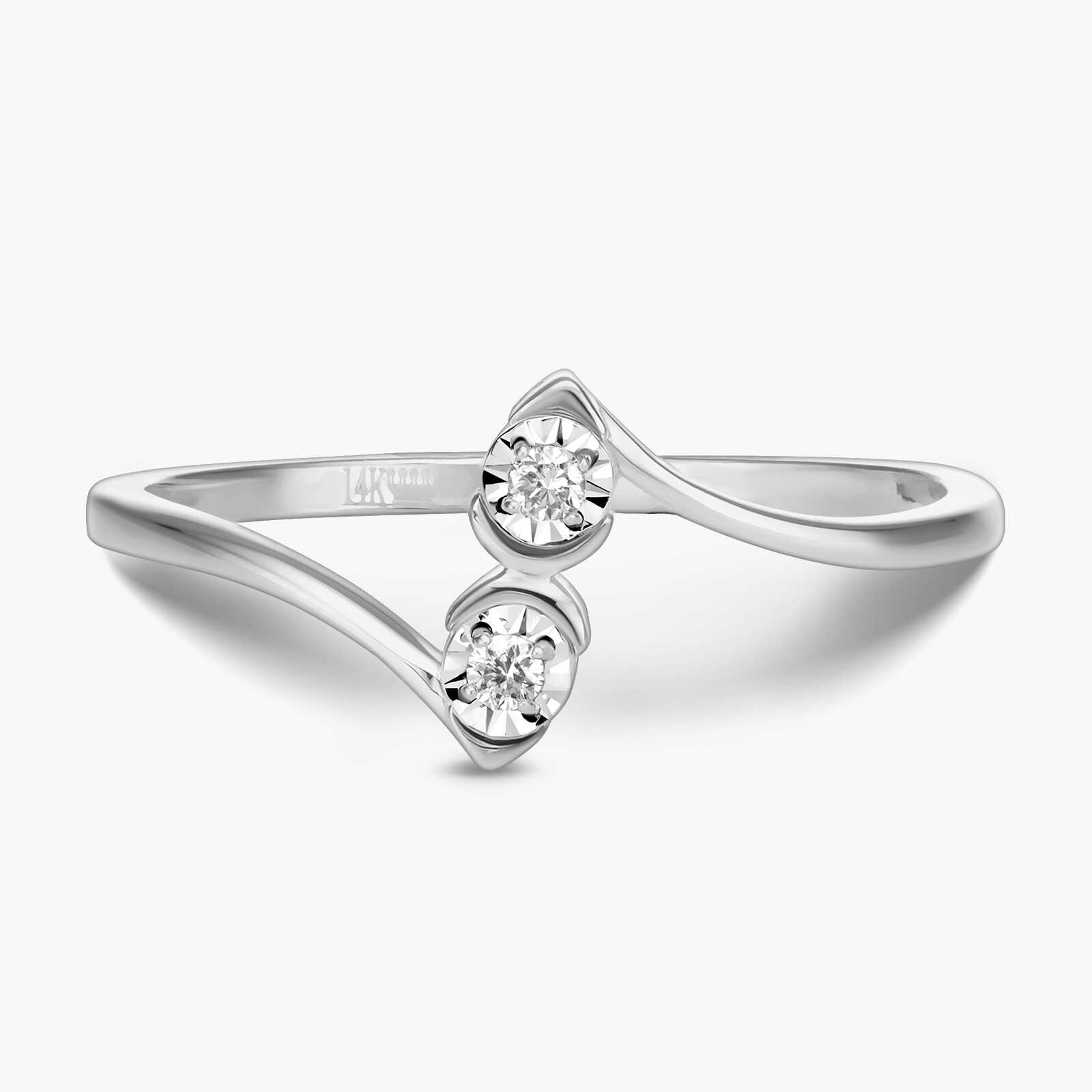 טבעת זהב עם שני קצוות משובצים יהלומים