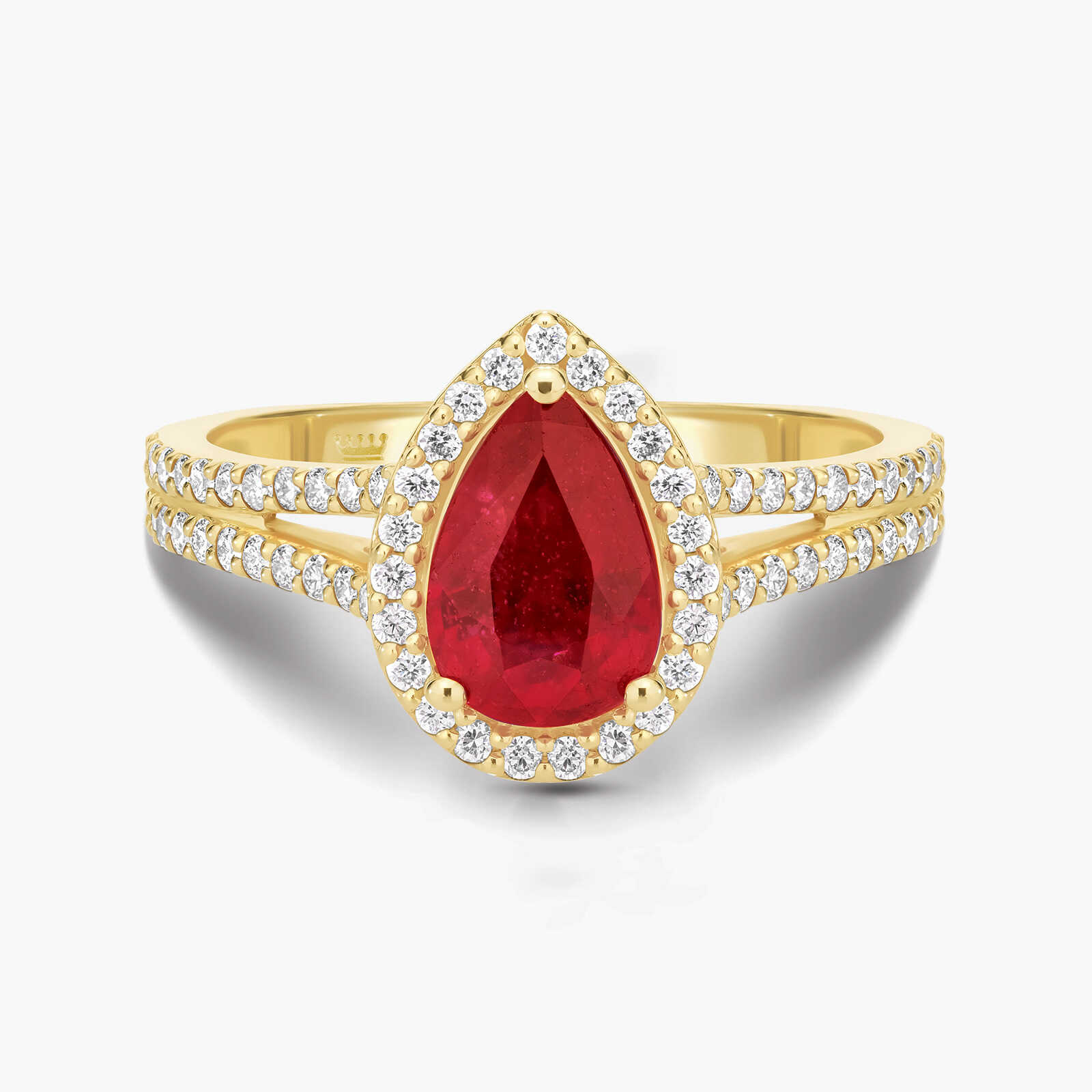 טבעת זהב עם רובי גלס בצורת טיפה ויהלומים