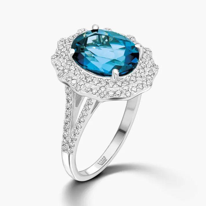 טבעת גאיה משובצת בלו לונדון ויהלומים