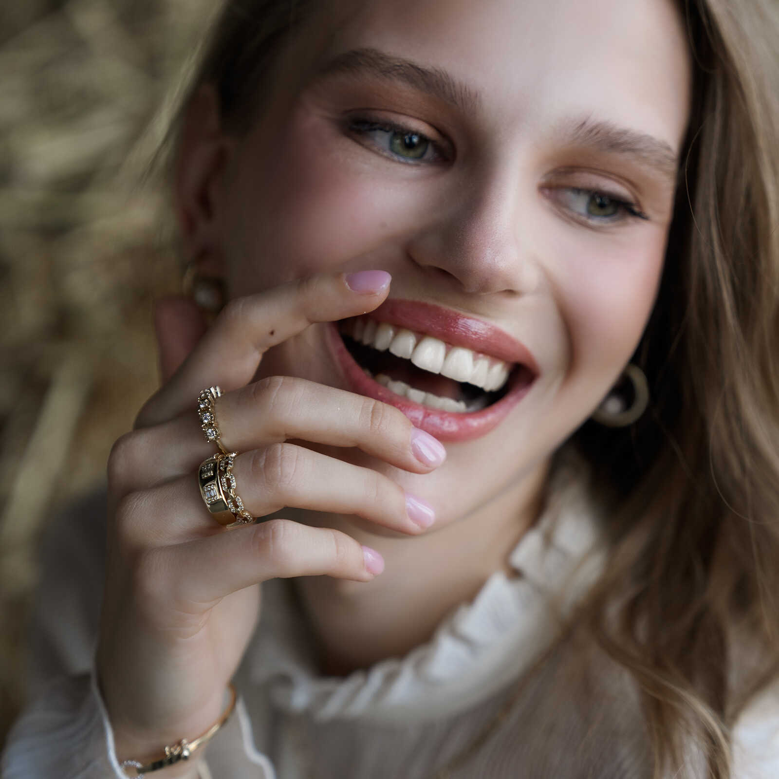 טבעת האנטר בשיבוץ יהלומים