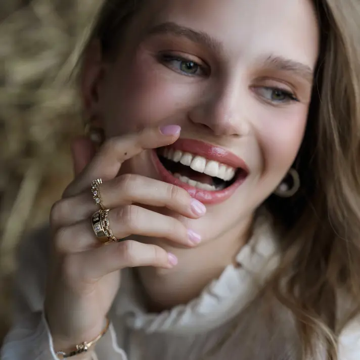 טבעת חוליות יהלומים