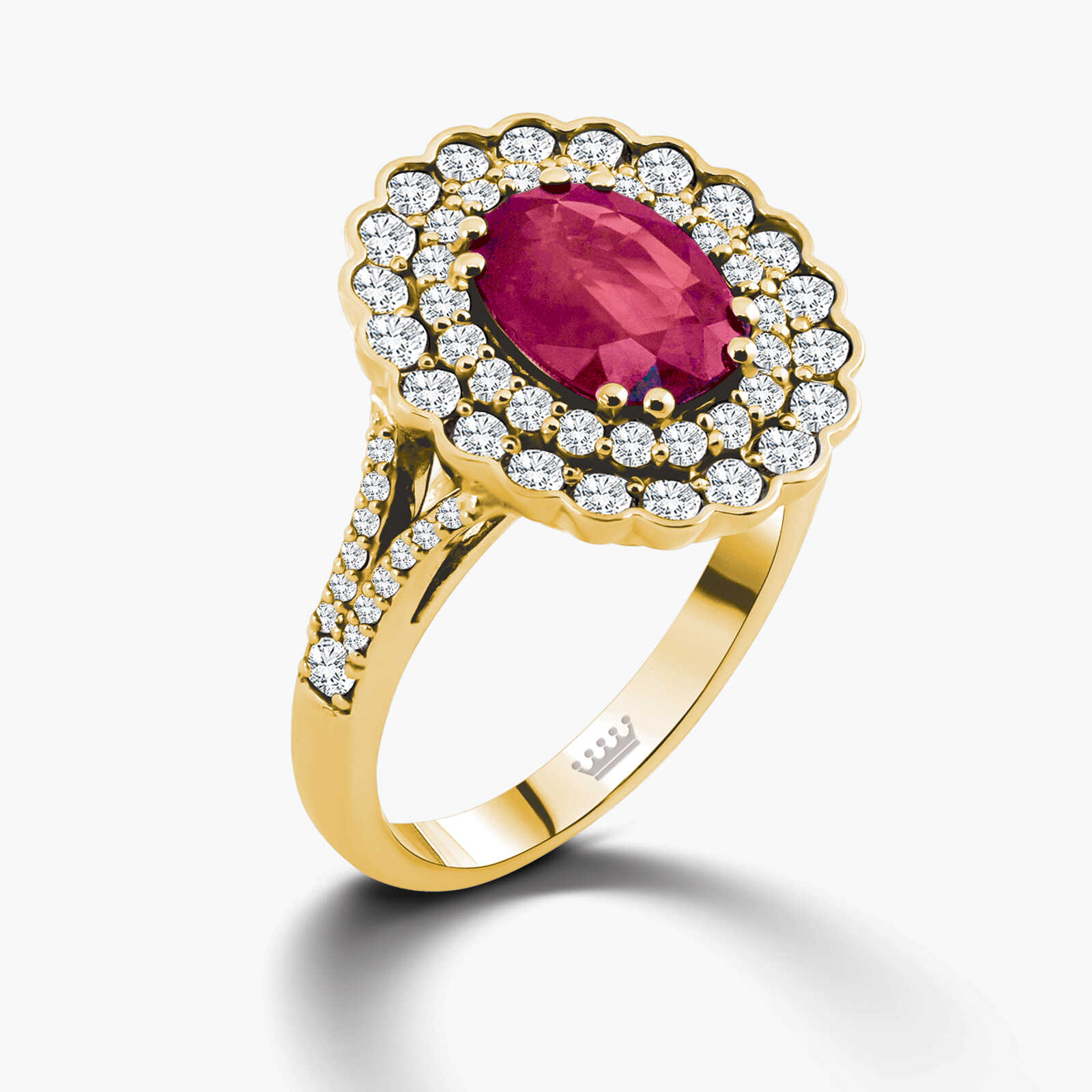 טבעת זהב בשיבוץ רובי ויהלומים טבעיים