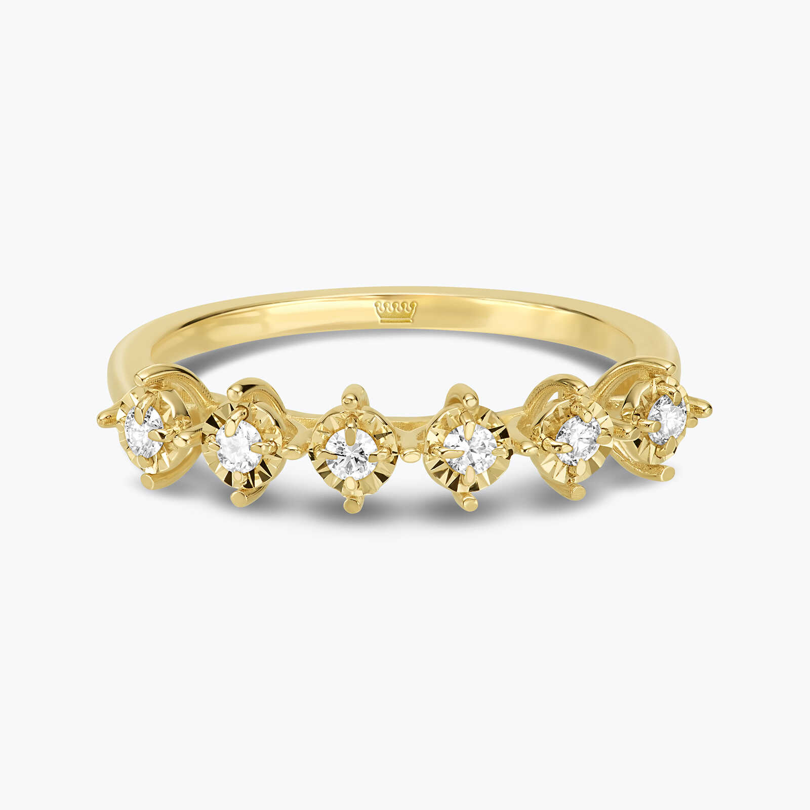 טבעת חצי נישואין משובצת יהלומים