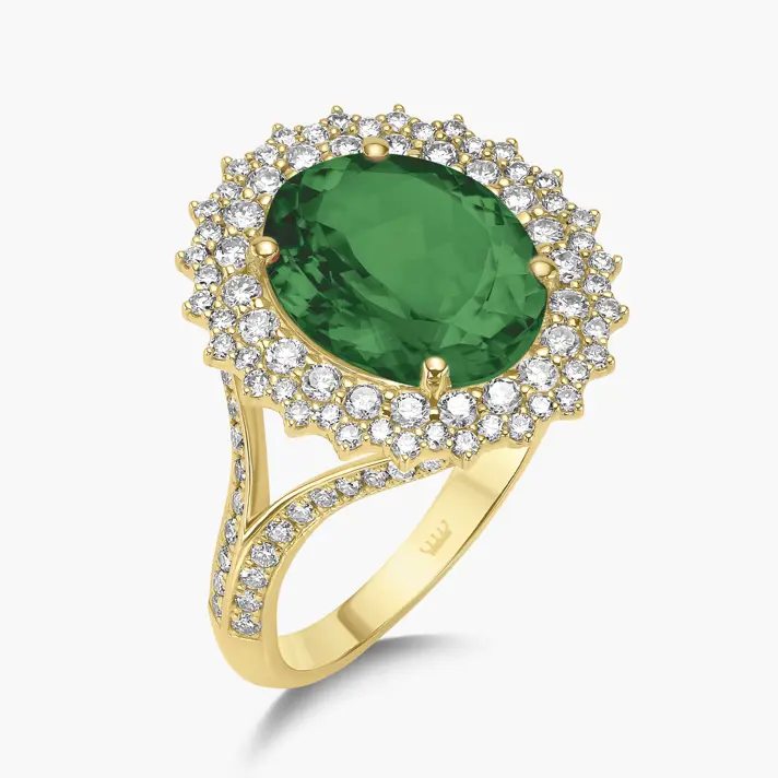 טבעת מרשימה המשובצת אגת ויהלומים