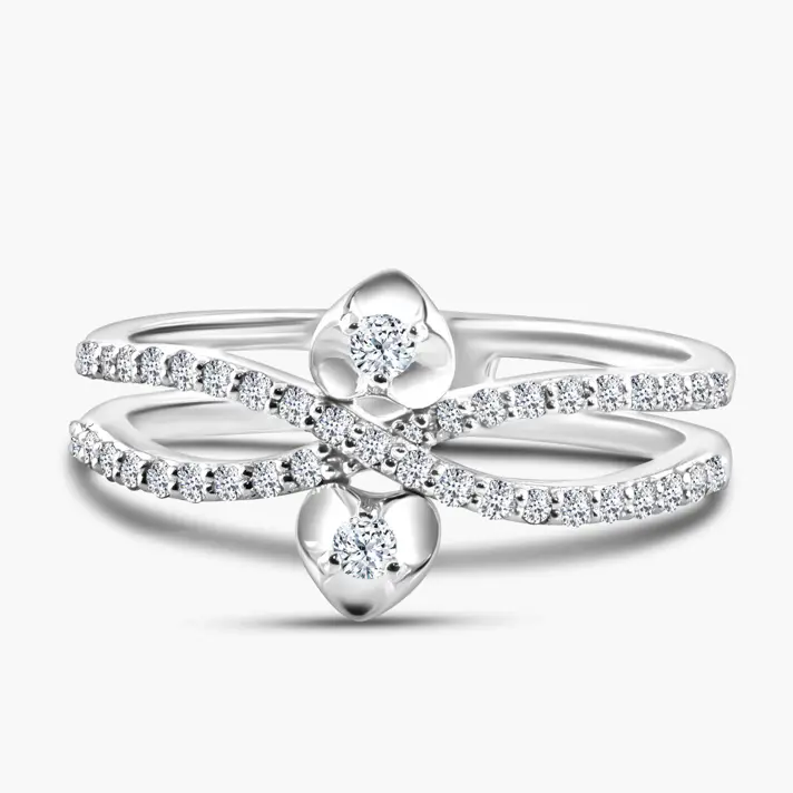 טבעת כפולה משובצת יהלומים