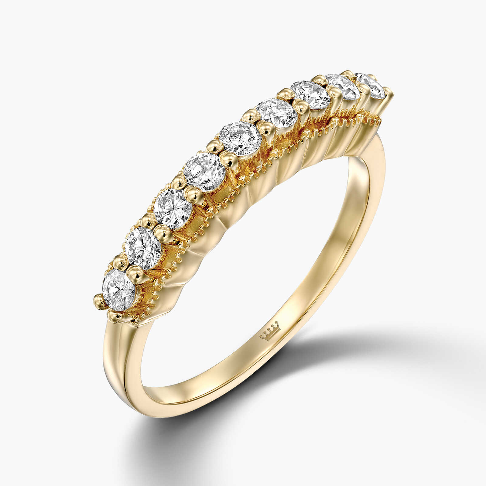 טבעת זהב משובצת יהלומים