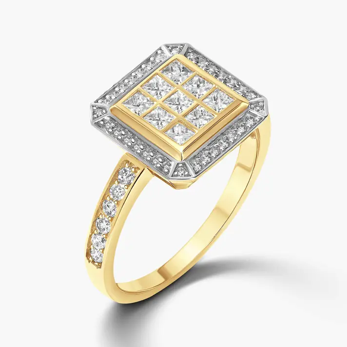 טבעת זהב משובצת יהלומי פרינסס יוקרתיים