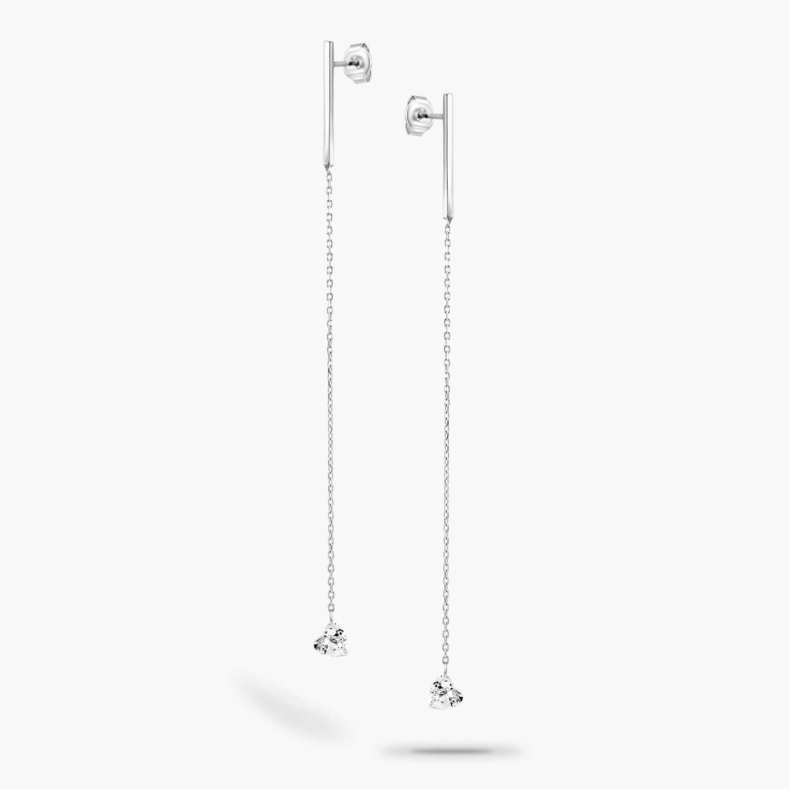 עגילי זהב אורך 8.5 ס"מ משובצים זירקונים בצורת לב