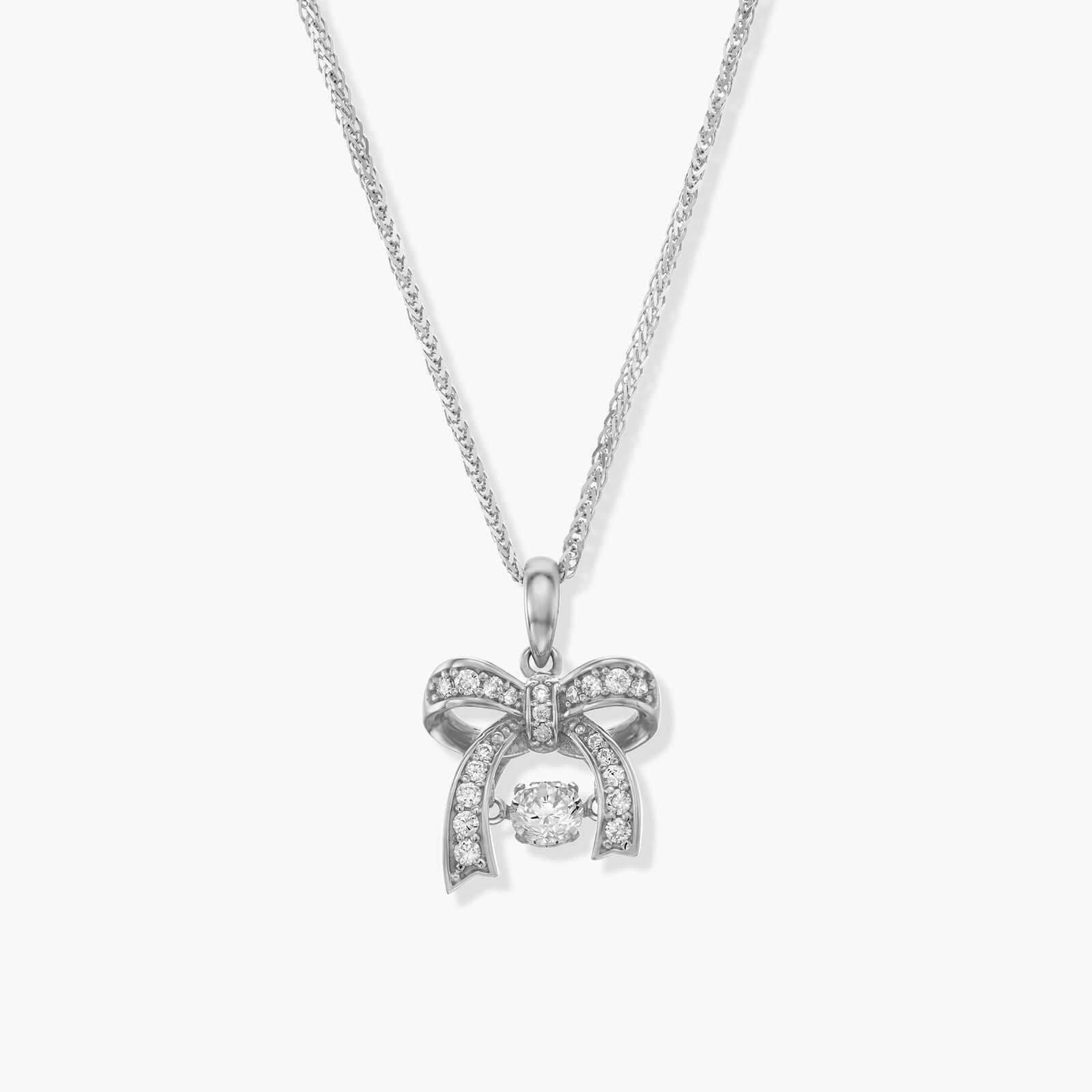 תליון זהב משובץ