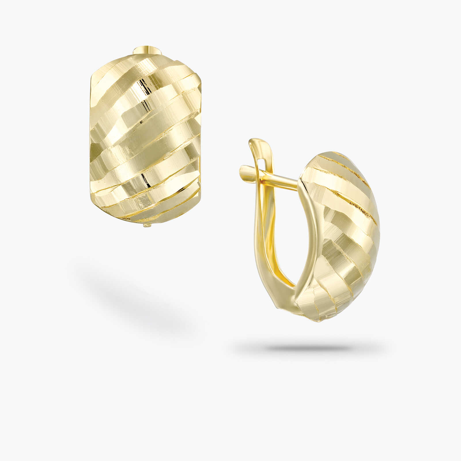 עגילי בננה אורך  1.5 ס"מ