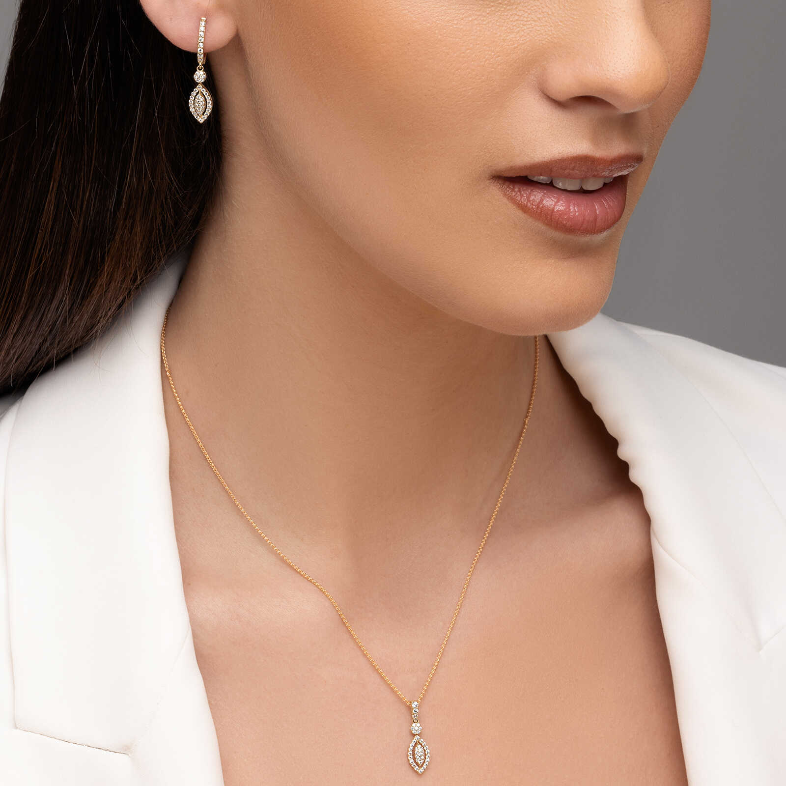 עגילי זהב טיפות תלויות