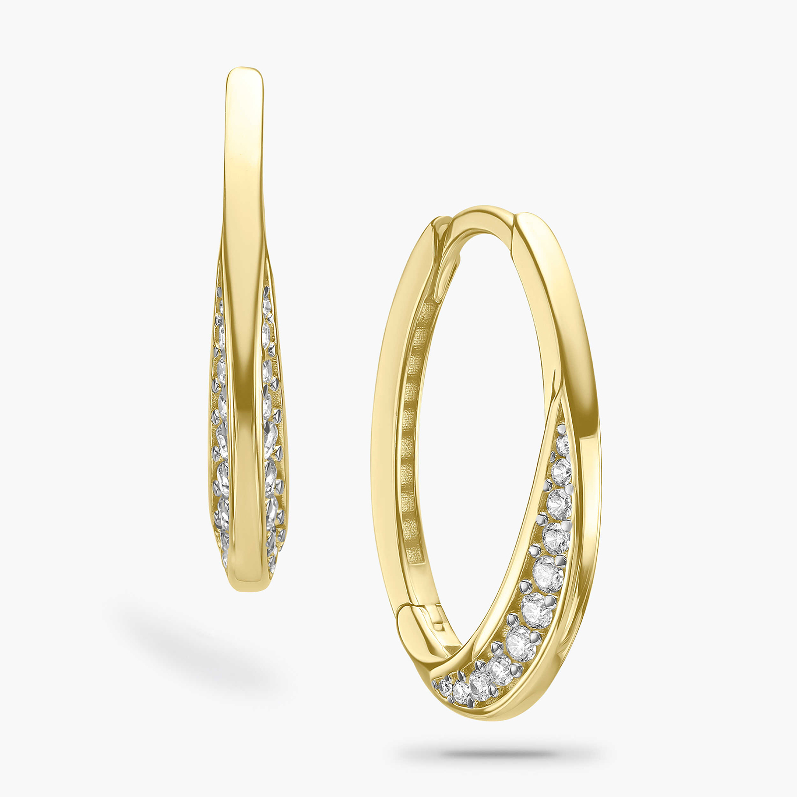 עגילי זהב בננה משובצים זרקונים