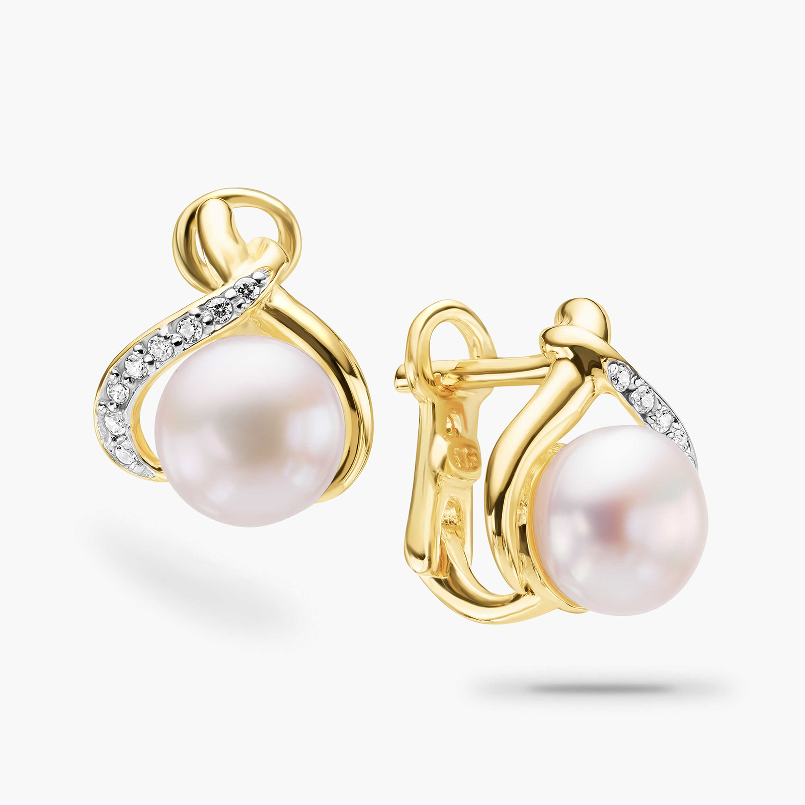 עגילי זהב בשיבוץ פנינים וזירקונים