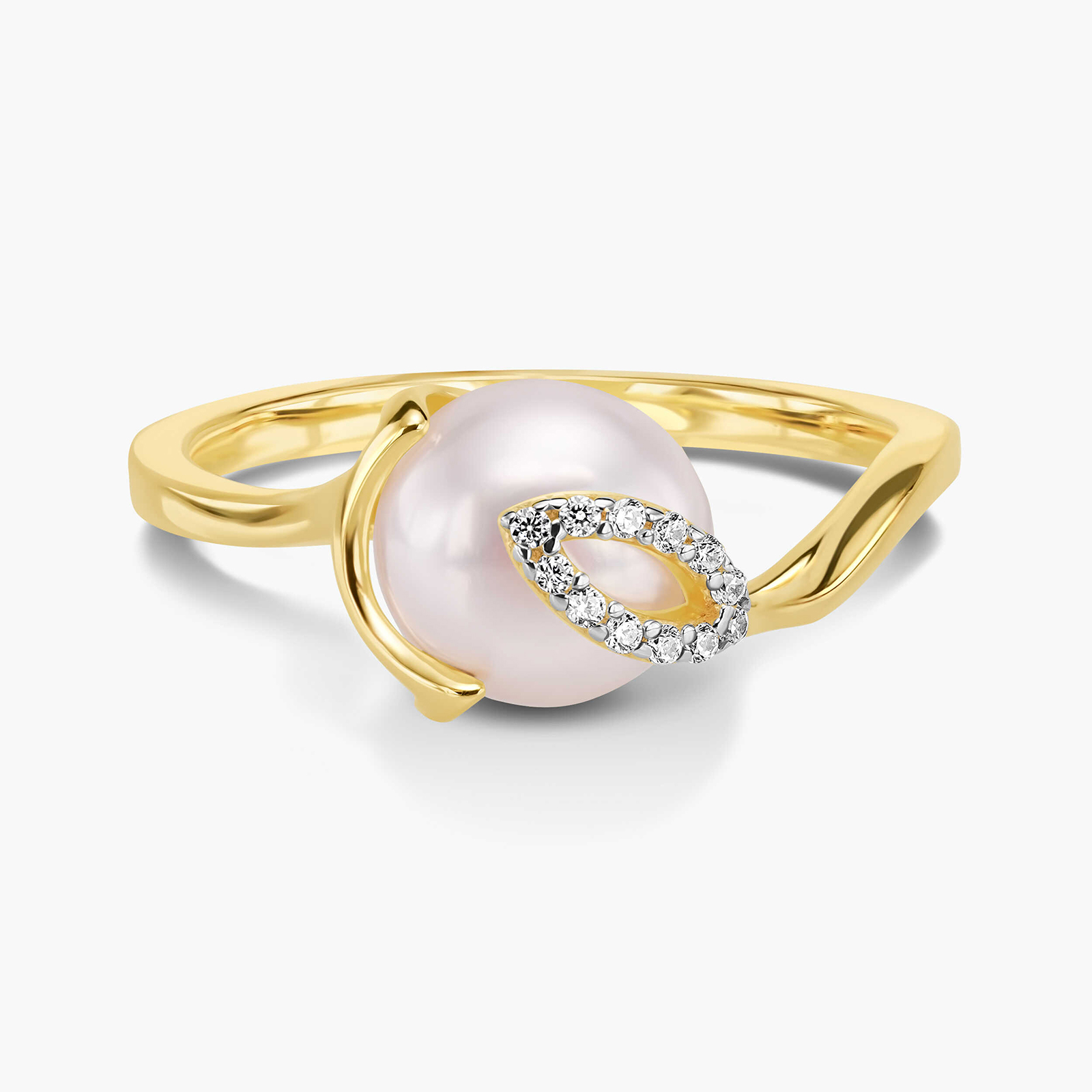 טבעת זהב בשיבוץ זרקונים ופנינה