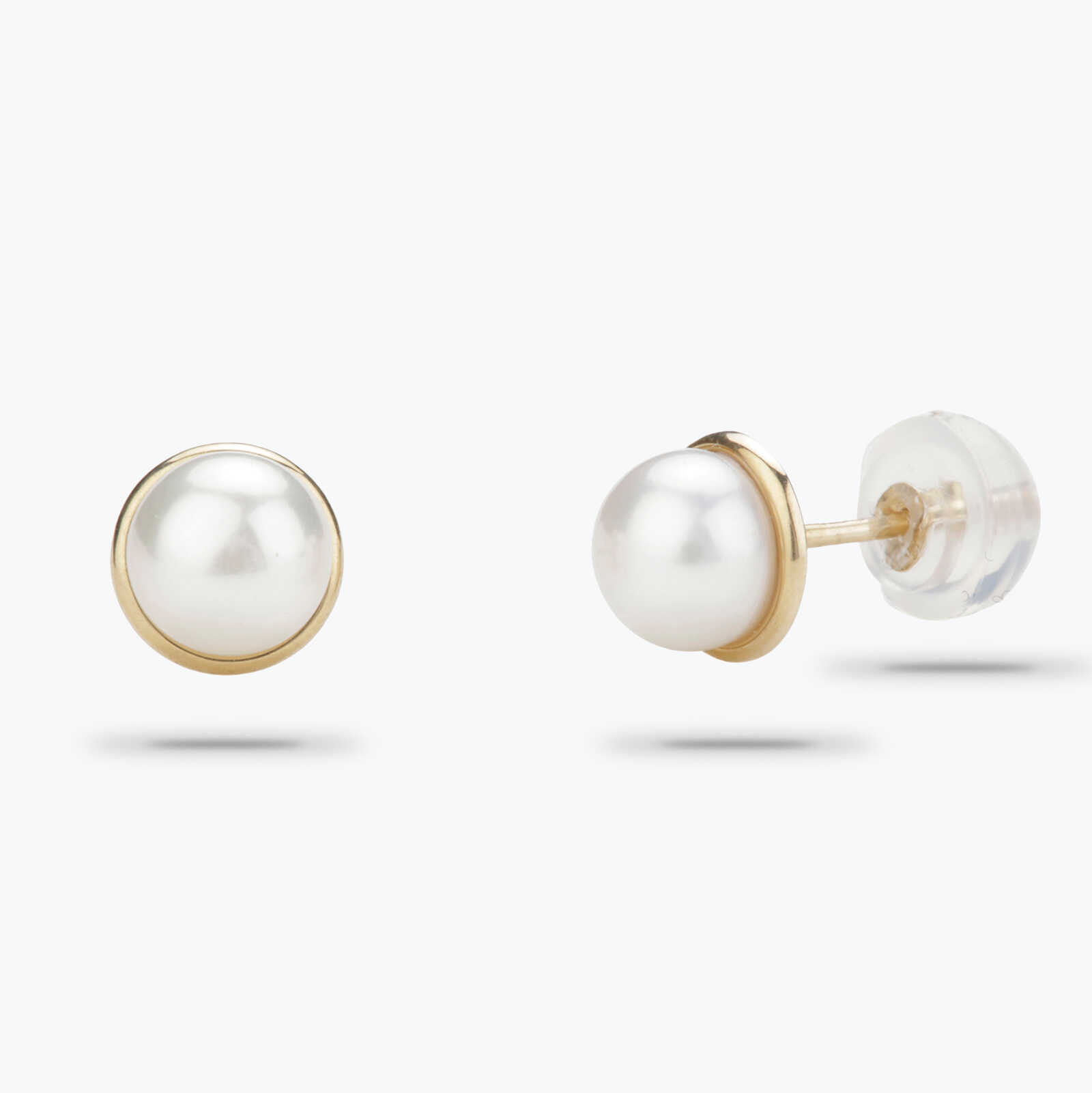 עגילי זהב משובצים בפנינים